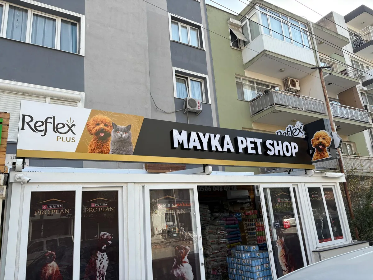 Reflex Plus — Mağaza Tabela — Mayka Pet Shop