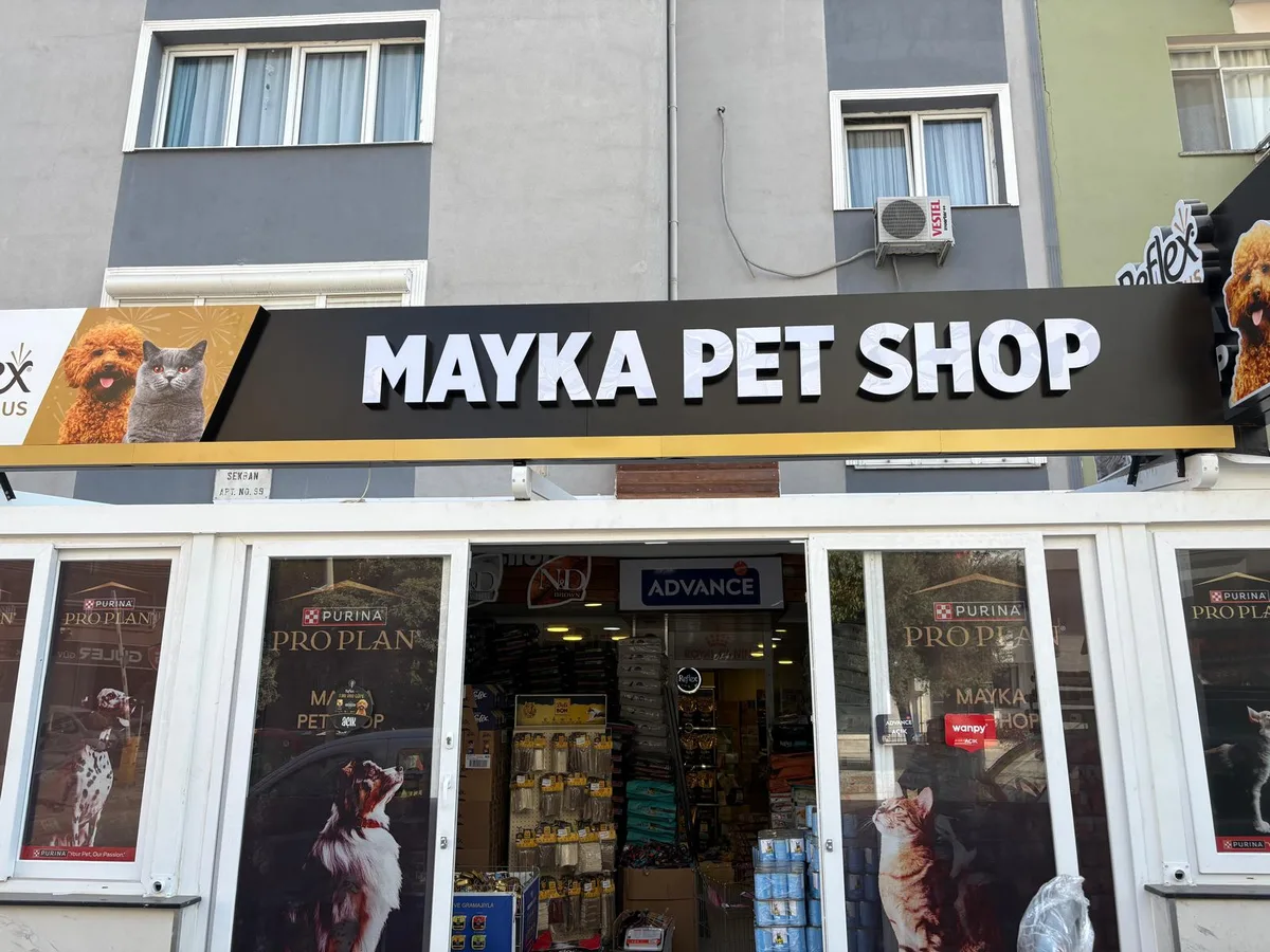Reflex Plus — Mağaza Tabela — Mayka Pet Shop
