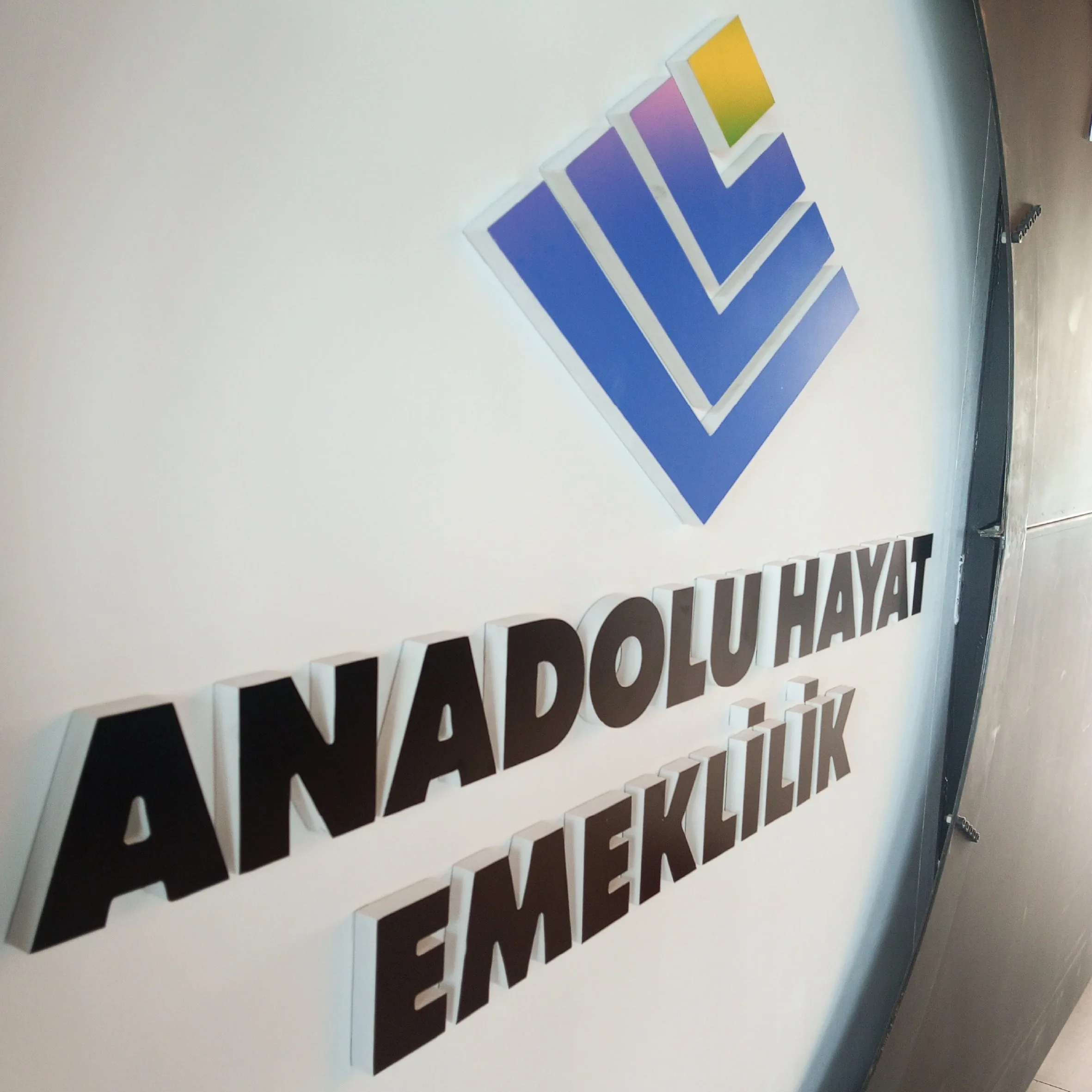 Anadolu Hayat Emeklilik